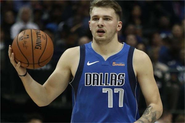 他不仅荣登 他不仅荣登